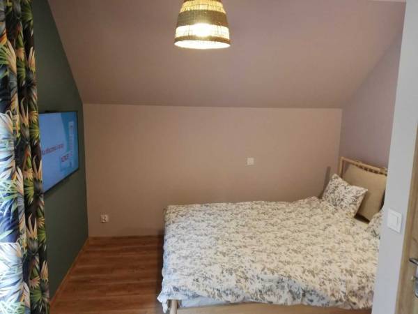 Pomorska 11b sypialnia na piętrze