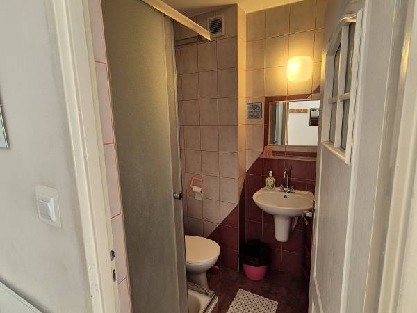 Pokój z łazienką nr 4