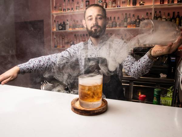 CIAO PIZZA Italian Bistro&LA PLAYA Cocktail Bar