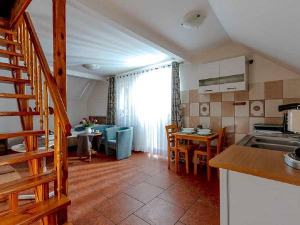 apartament bursztynowy 4 os. dwupoziomowy