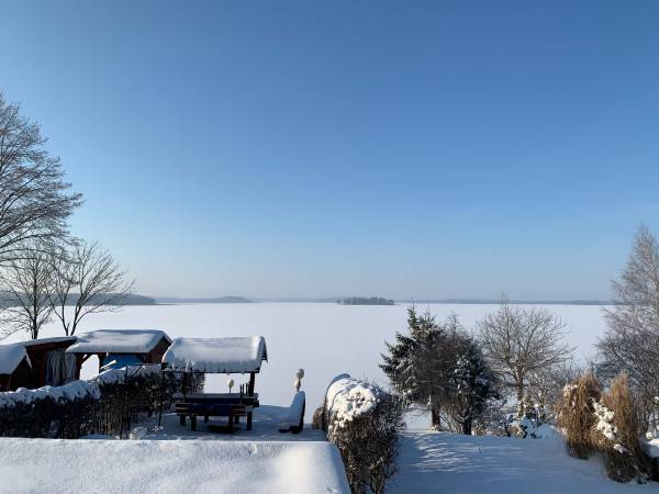 Apartament Parter - Widok z tarasu przedniego