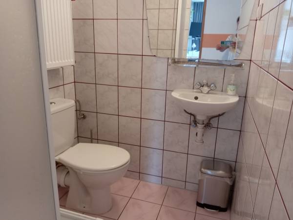 Lazienka w pokoju nr 4.