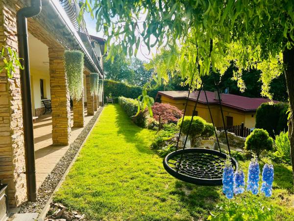 Pokoje i Domki Pod Wierzbą