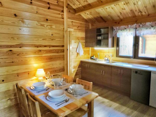 Domek typu C - aneks kuchenny, salon