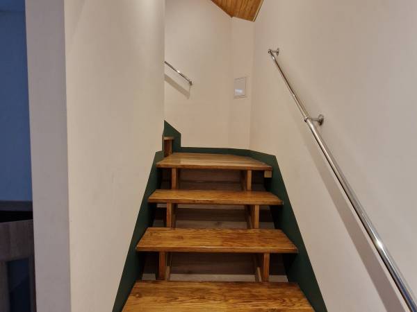 "KWATERA POD TRZYDZIESTKĄ"