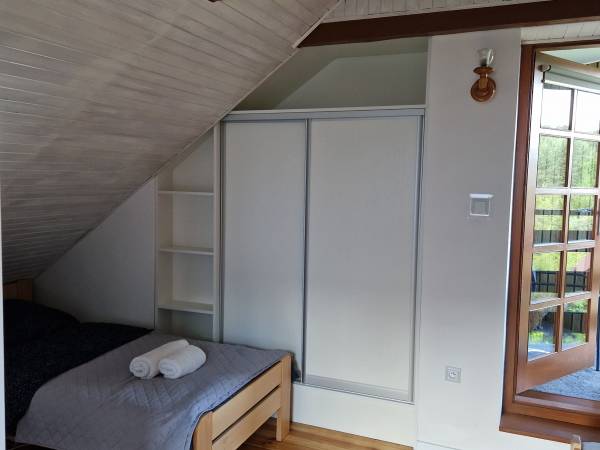 "KWATERA POD TRZYDZIESTKĄ"