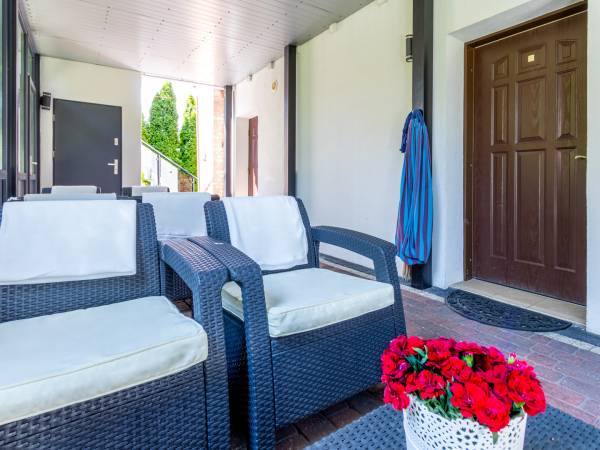 Taras przy pokoju nr 1 i 2