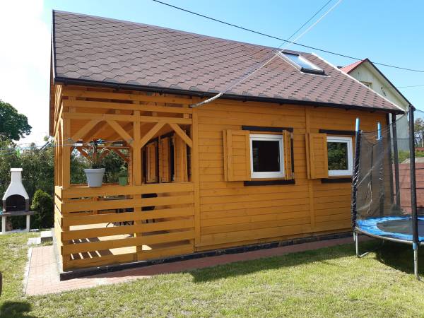 Dom i Domek E.W.A w Jantarze