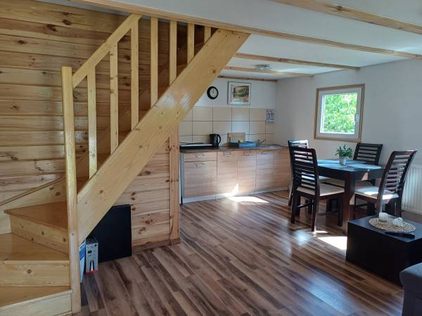 Dom i Domek E.W.A w Jantarze