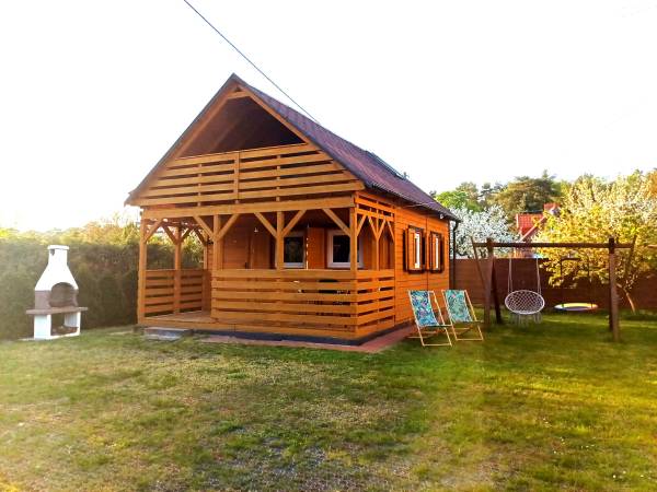 Dom i Domek E.W.A w Jantarze