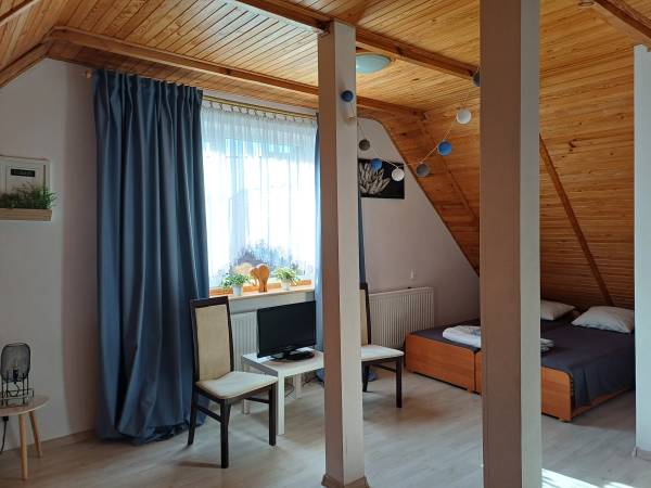 Dom i Domek E.W.A w Jantarze