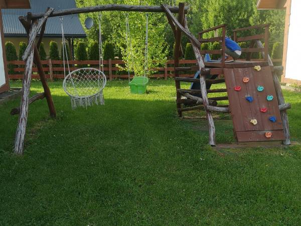 Domki z balią nad rzeczką