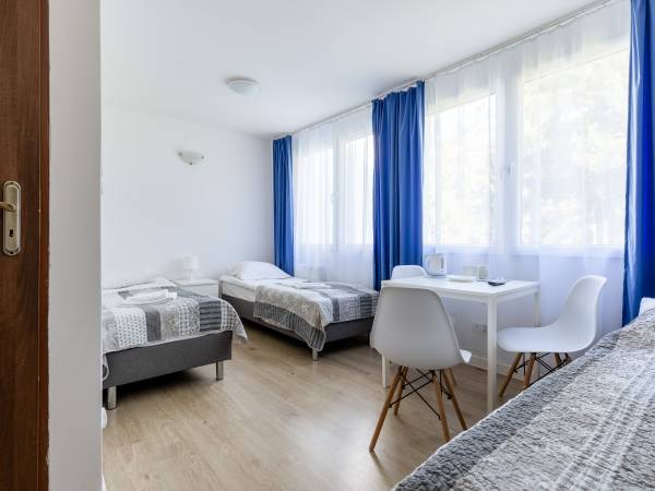 Pawilon B pokój trzyosobowy