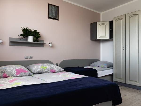 pokój 3-os. I pietro nr 9