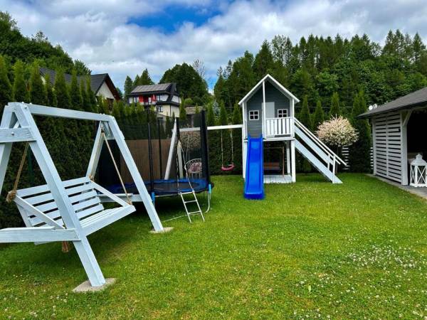 Willa Asia Pokoje i Apartamenty