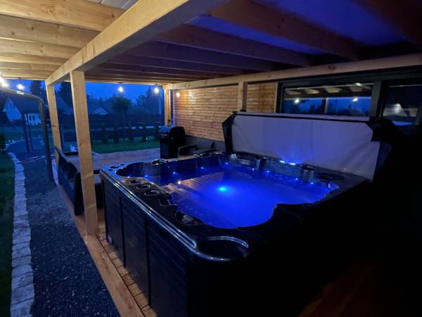 Na Zaciszu, Jacuzzi całoroczne na wyłączność.
