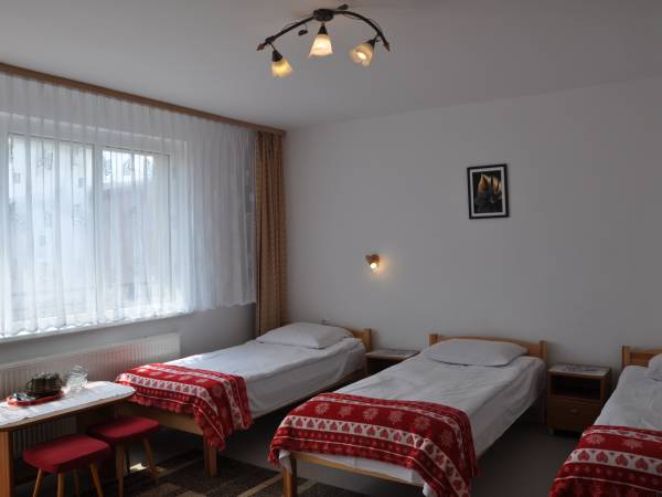 4-osobowy z balkonem