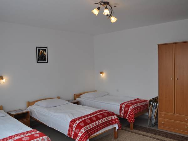 4-osobowy z balkonem