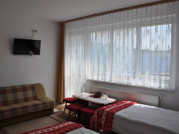 4-osobowy z balkonem