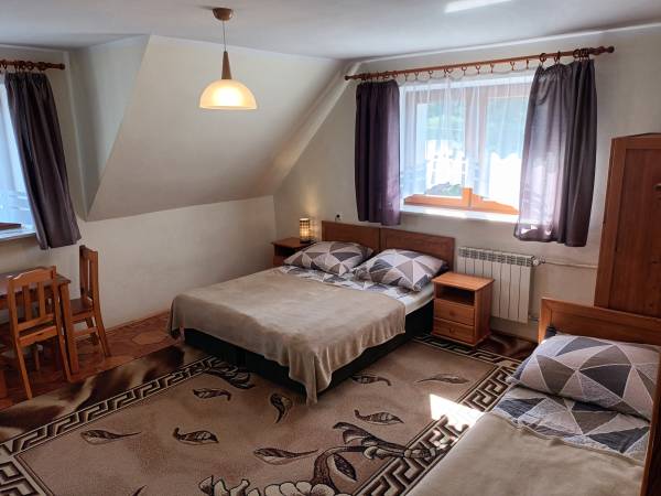 Pokój nr 4 piętro II