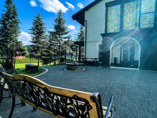 U Lawendowej Wiedźmy - Stylowa Agroturystyka z Klimatem