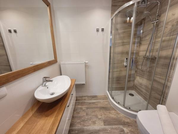 Pokój nr 12 trzy lub czteroosobowy