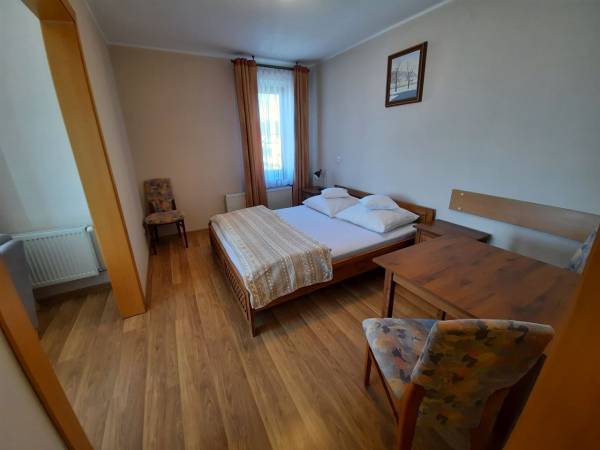 Pokój nr 6 trzy osobowy z balkonem