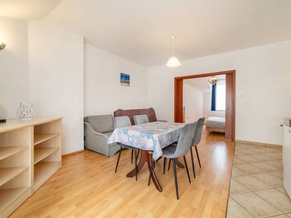 Pokój nr 6 z aneksem dla 4 os