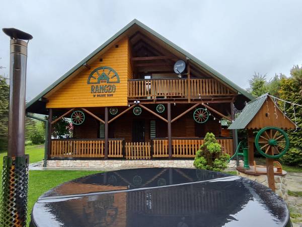 Ranczo Bieszczady duży Domek z Jacuzzi i Sauną
