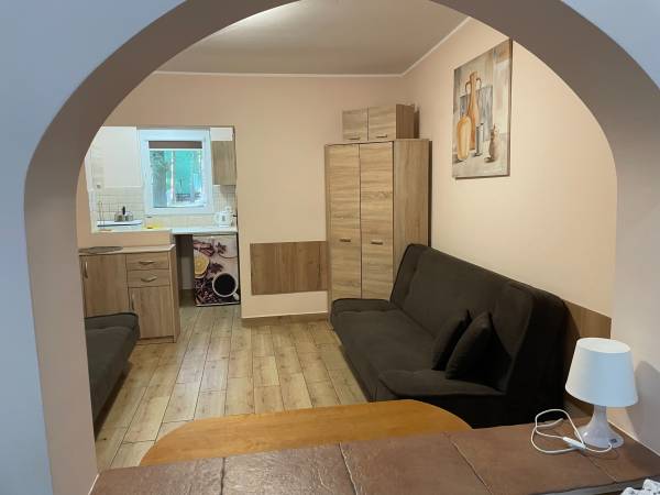 Zeus 1 ( 4-6 osobowy)