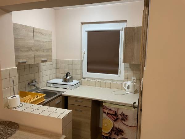 Zeus 1 ( 4-6 osobowy)