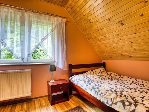 domek zielony - sypialnia II