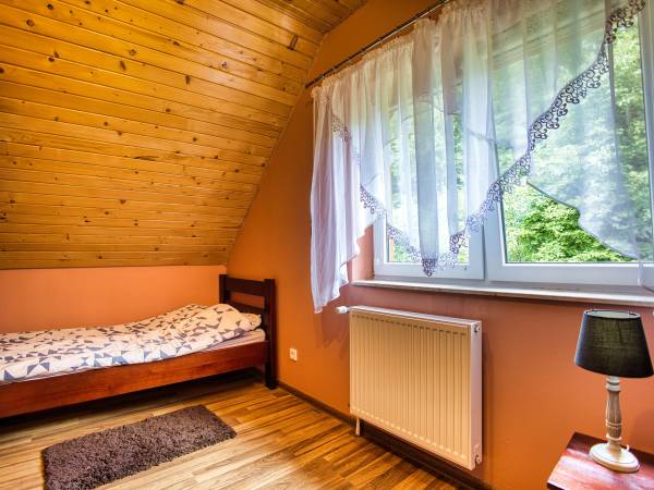 domek zielony - sypialnia II