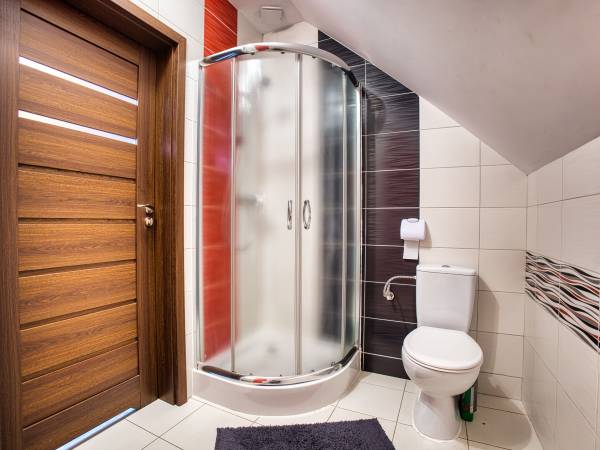 pokój bez balkonu - łazienka