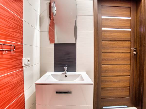 pokój bez balkonu - łazienka