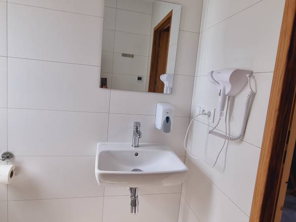 Łazienka w domku drewnianym