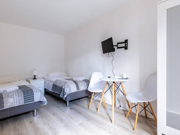 Pokój w domku drewnianym