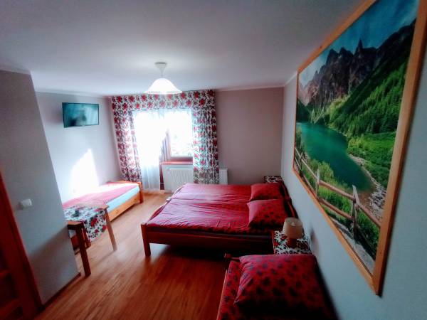 Pokój 4 os z balkonem 