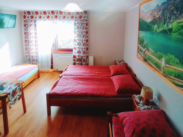 Pokój 4 os z balkonem 