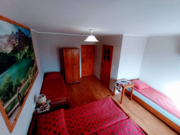 Pokój 4 os z balkonem 