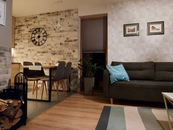 Domki Milo z kominkiem