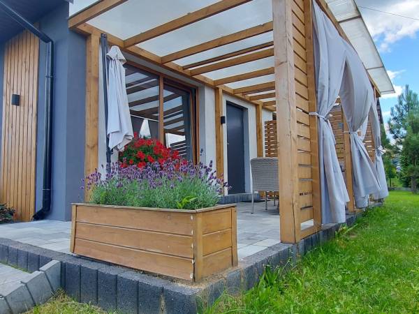 Domki Milo z kominkiem