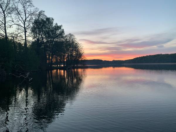 Dom w Zieleni Nad Jeziorem
