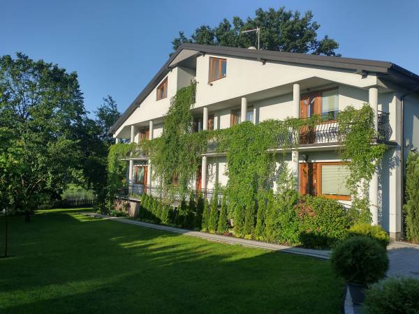 WILLA AMBER ZAKOŚCIELE