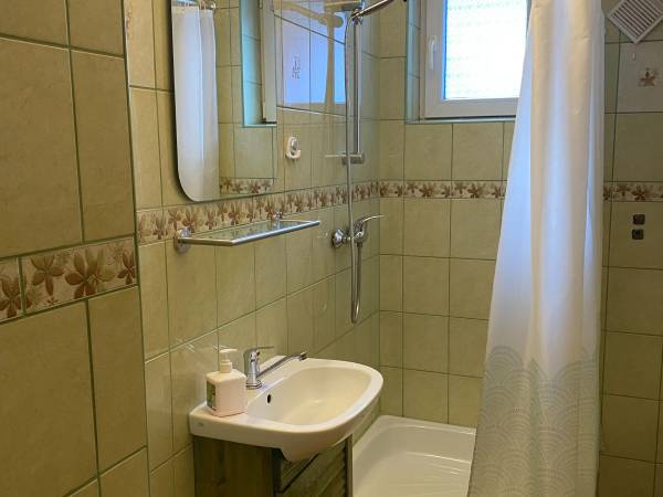 Apartament 5-osobowy