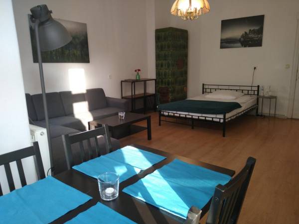 Apartament Trzypokojowy z Balkonem
