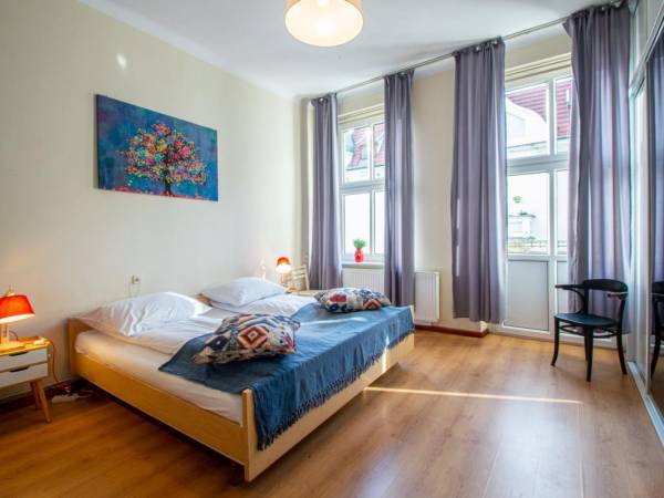 Sypialnia 1 z balkonem