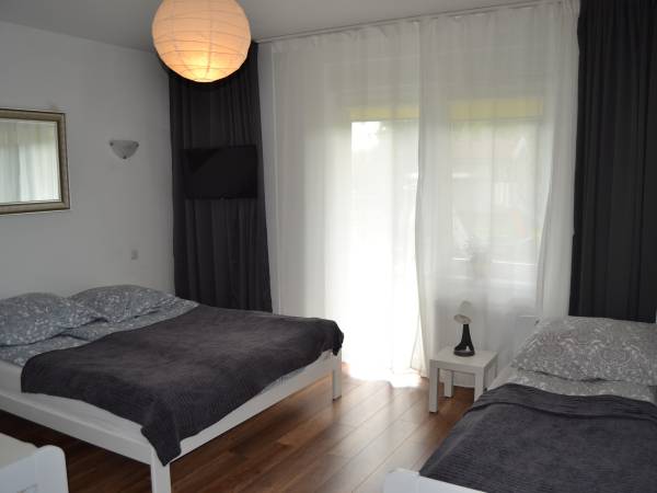 Dom Aurora Pokoje i Apartamenty w Dziwnówku