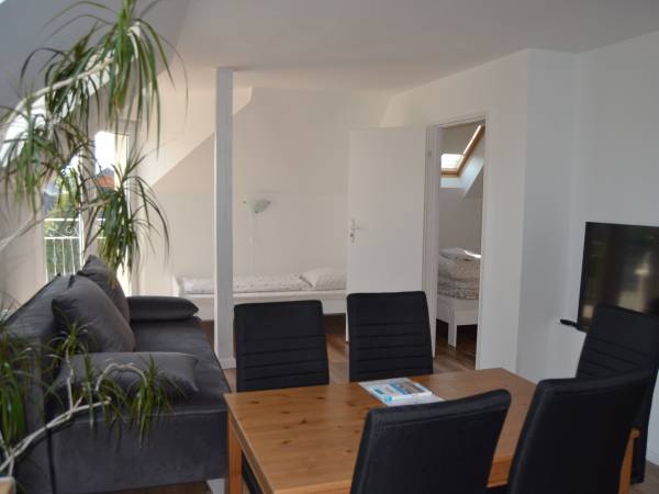 Dom Aurora Pokoje i Apartamenty w Dziwnówku