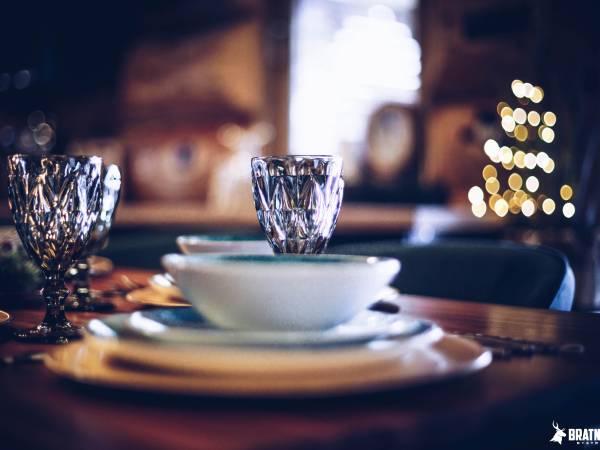 BRATNIA BYSTRE - Domy z bala z jacuzzi i sauna